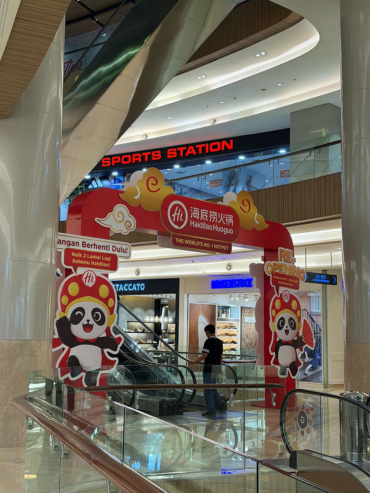 Gapura event di mall